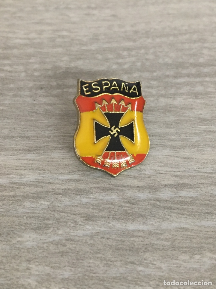 Coleccionismo: INSIGNIA DIVISI&Oacute;N AZUL - Foto 1