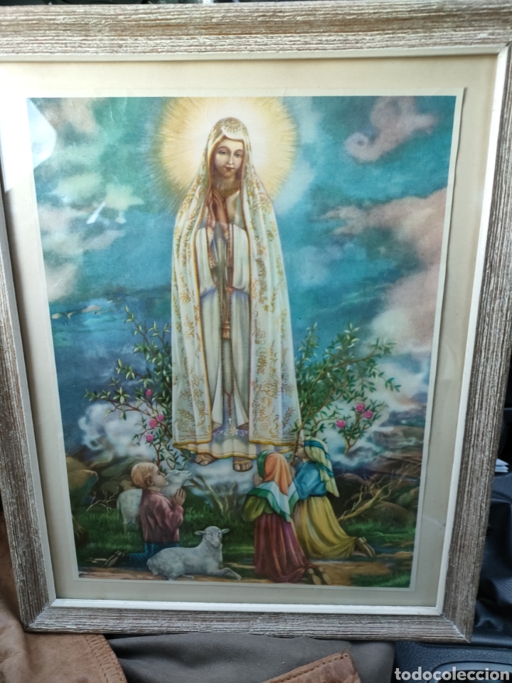 Coleccionismo: Antiguo cuadro de la Virgen de Lourdes con Marco y cristal