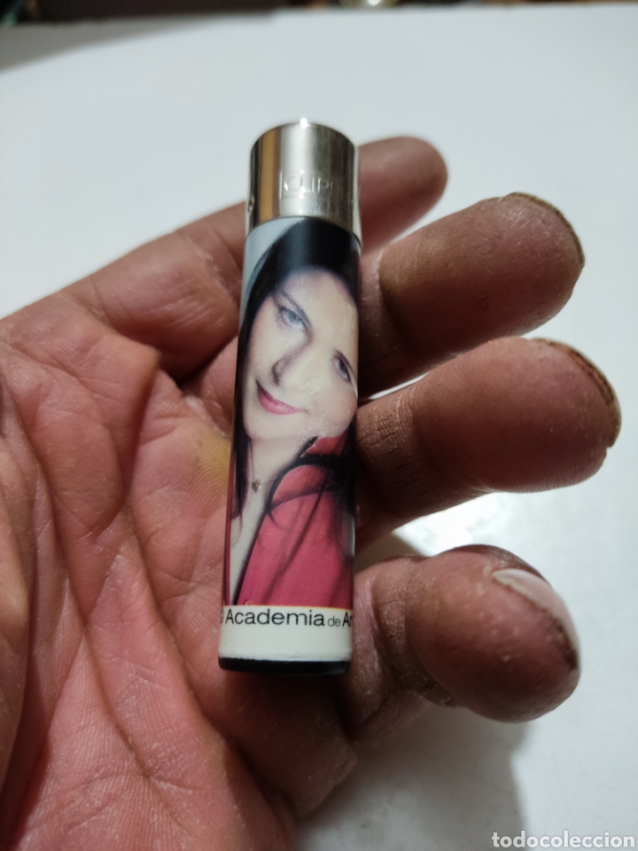 Coleccionismo: Mechero Clipper academia de artistas Rosa