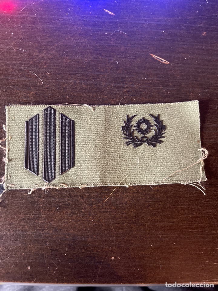 Sammeln: Galleta o distintivo de graduaci&oacute;n del ej&eacute;rcito intendencia
