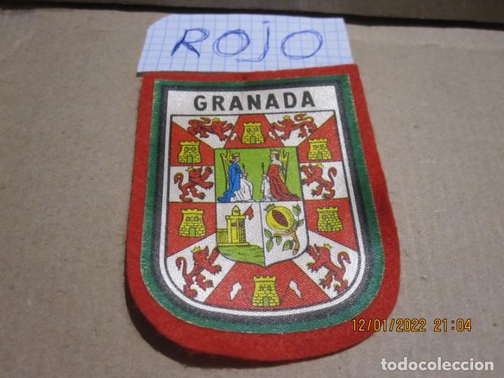 Sammeln: PARCHE DE TELA GRANADA