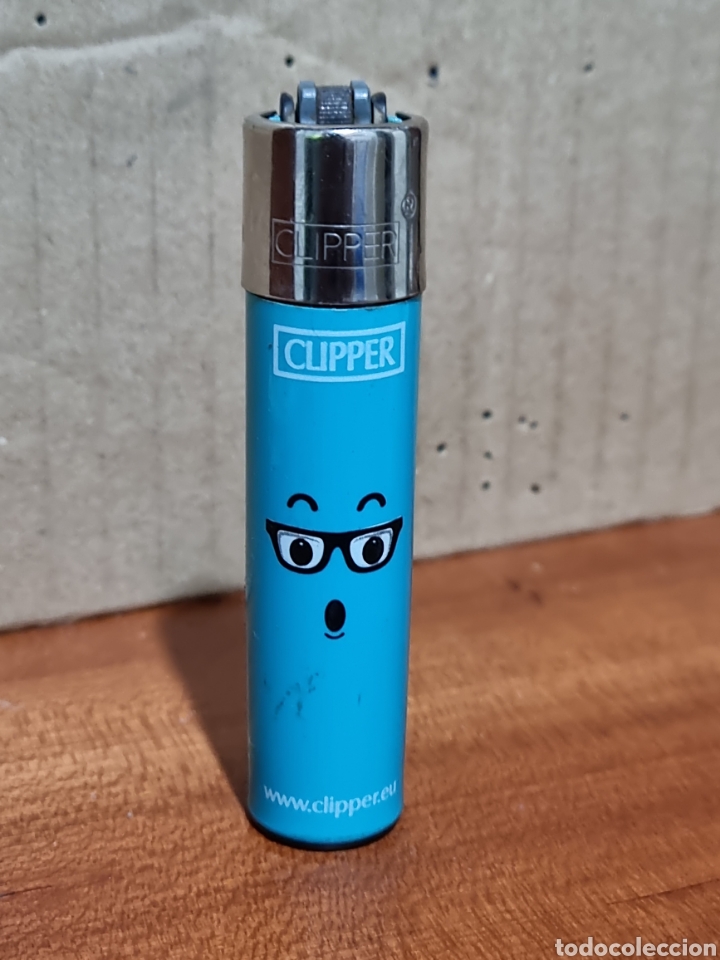 Coleccionismo: MECHERO CLIPPER EMOJI