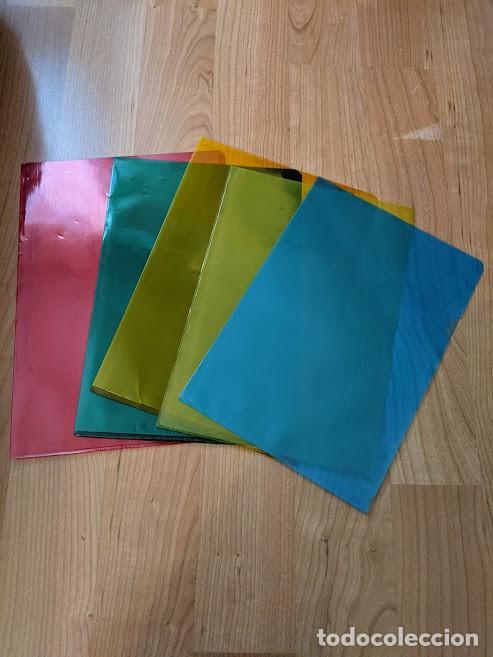Colecionismo: LOTE 3 DOSIERS COLORES