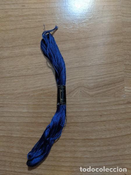Colecionismo: MADEJA DE HILO PARA BORDAR ALGOD&Oacute;N 100% AZUL MARINO