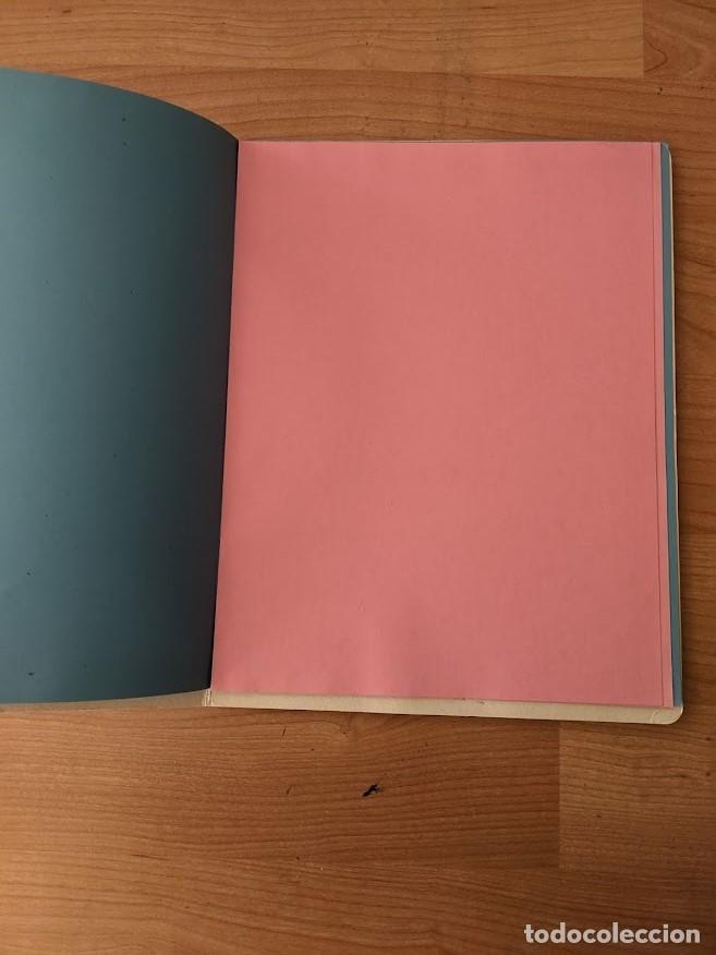 Coleccionismo: CARPETA CLASIFICADORA DINOSAURIOS - Foto 2
