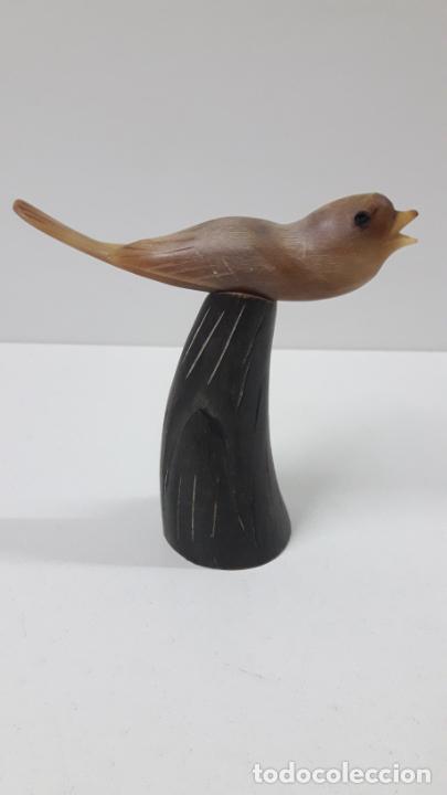 Coleccionismo: ANTIGUO Y BONITO SACACORCHOS - PAJARO . REALIZADO EN CUERNO . ORIGINAL A&Ntilde;OS 60 / 70