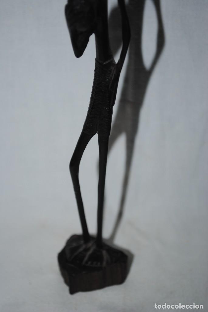 Coleccionismo: TALLA AFRICANA EN MADERA DE EBANO . - Foto 4