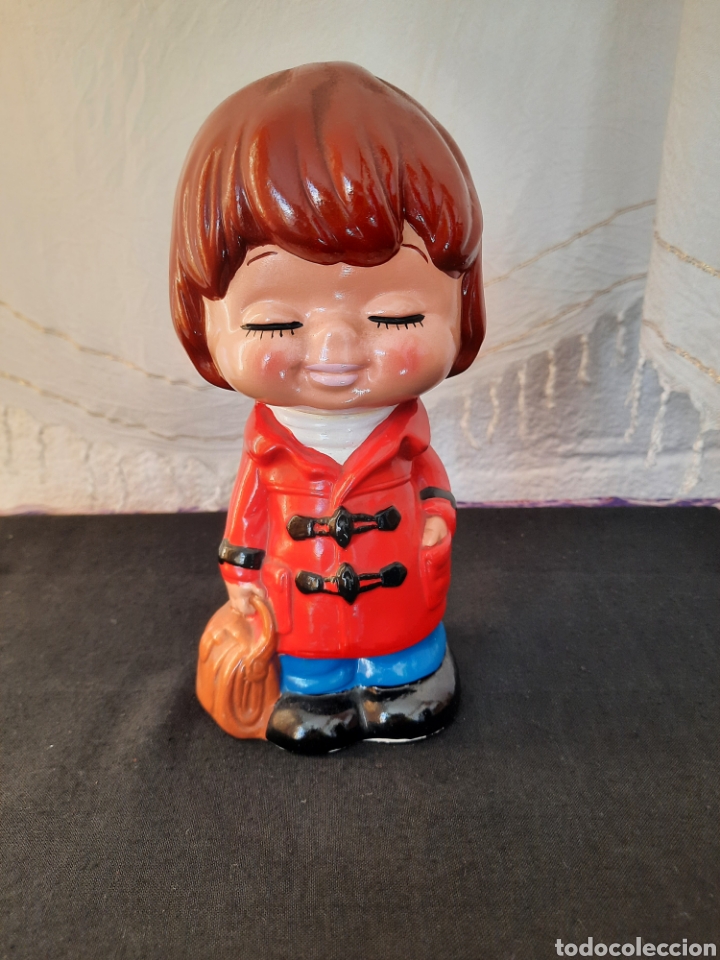 Coleccionismo: Hucha de porcelana ni&ntilde;o.