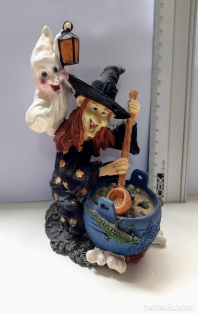 Coleccionismo: MU&Ntilde;ECA BRUJITA VINTAGE BRUJA - RESINA - CERAMICA - MEDIDA APROX. 15 CM