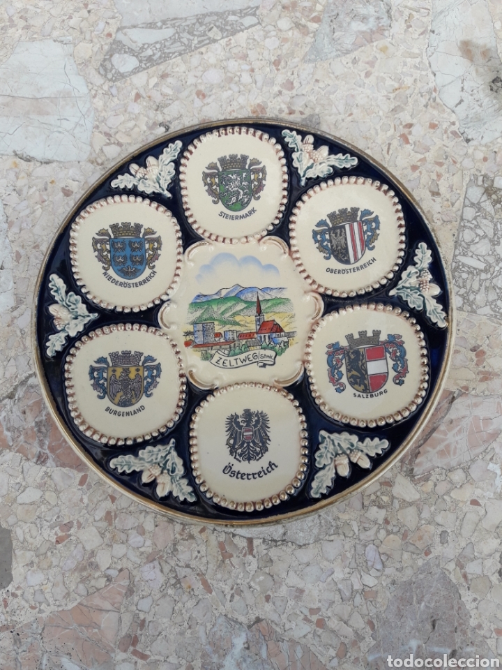 Coleccionismo: Plato ceramica Zeltweg Osterreich Salzburg Steiermark Burgerland Austria con bellotas 24cm