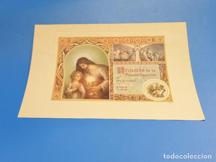 Collecting paper: ANTIGUO MODELO DE RECUERDO DE LA PRIMERA COMUNI&Oacute;N. IM&Aacute;GENES DE CRISTO. 25 X 17
