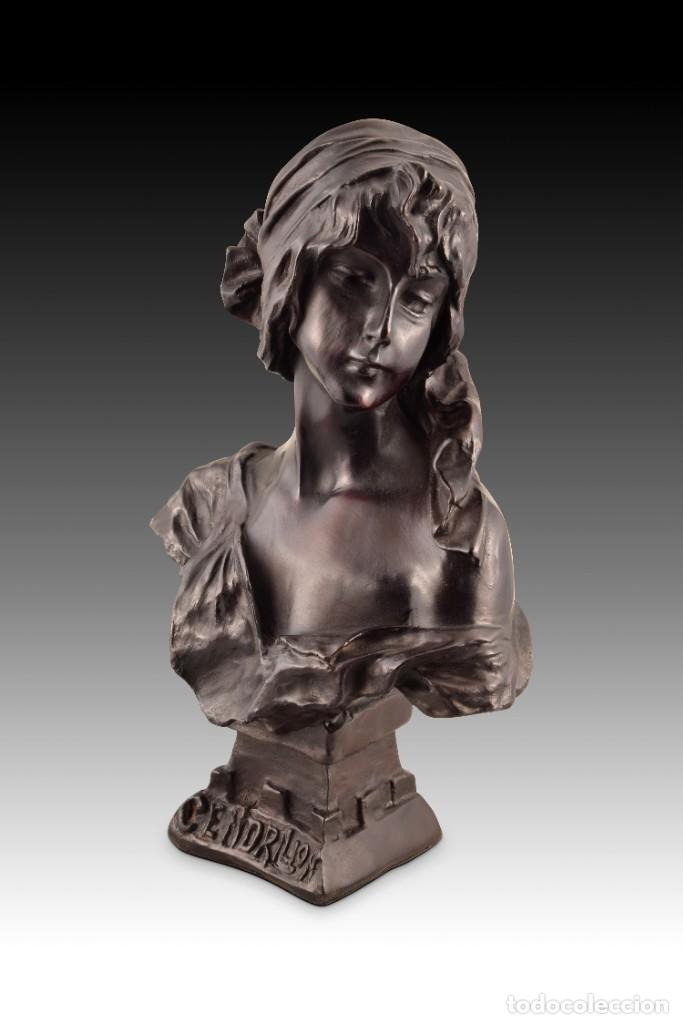 Coleccionismo: &ldquo;Busto de dama&rdquo;. Metal