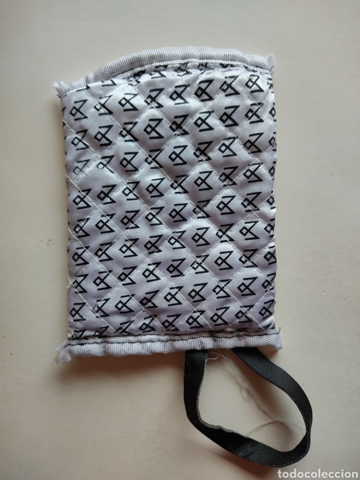 Coleccionismo: TIPO MONEDERO, CARTERA O PEQUE&Ntilde;O NECESER, MIDE UNOS 15 X 10,5 CM
