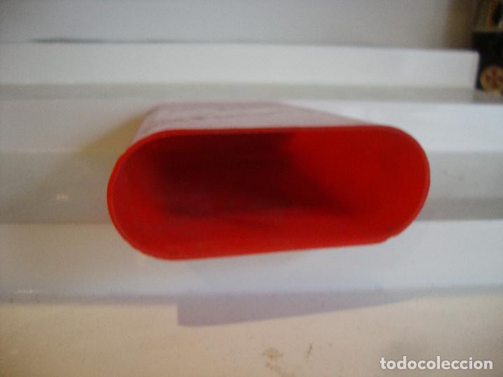 Coleccionismo: ANTIGUO VASO PLASTICO MONASTERIO DE PIEDRA - Foto 4