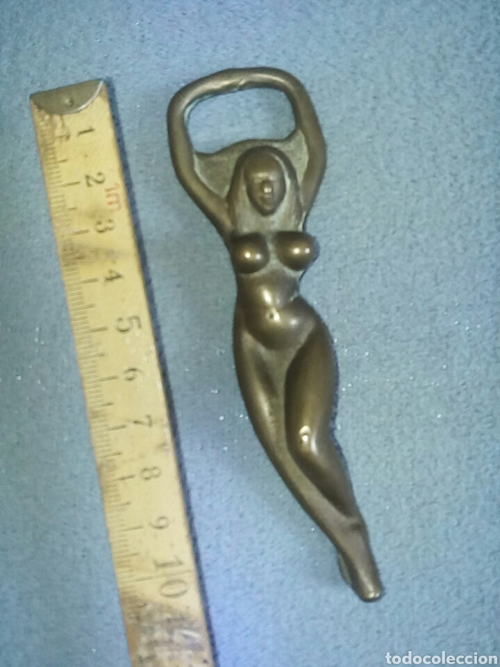 Coleccionismo: Abridor de botellas bronce - Foto 2