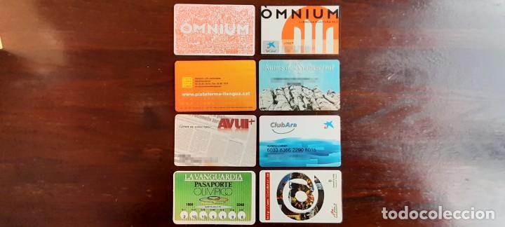 Collezionismo: Una tarjeta de socio de entidad catalanista Omnium, Ocho modelos a elegir