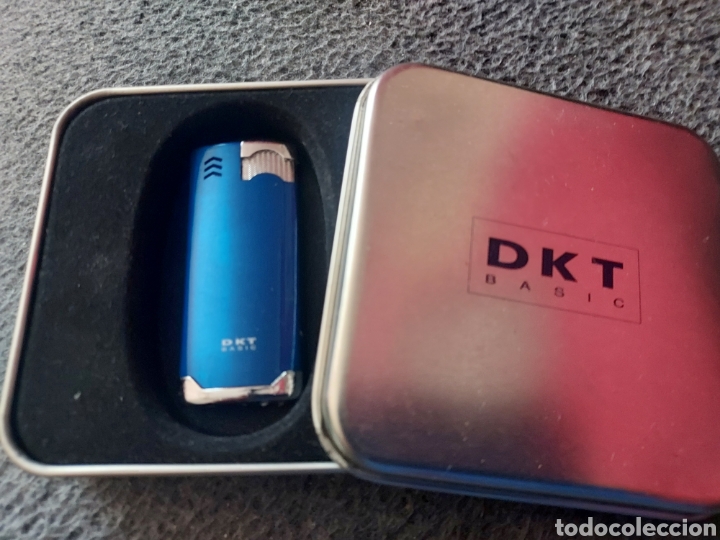 Coleccionismo: Encendedor marca DKT sin usar, en su caja original - Foto 1