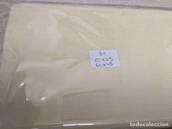Collectionnisme: 2 RETALES PIQU&Eacute; AMARILLO 60 X 45 + 60 X 45