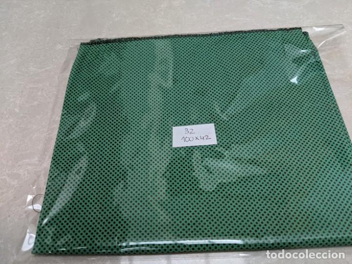 Collectionnisme: RETAL VERDE TOPITOS NEGROS 100 X 42