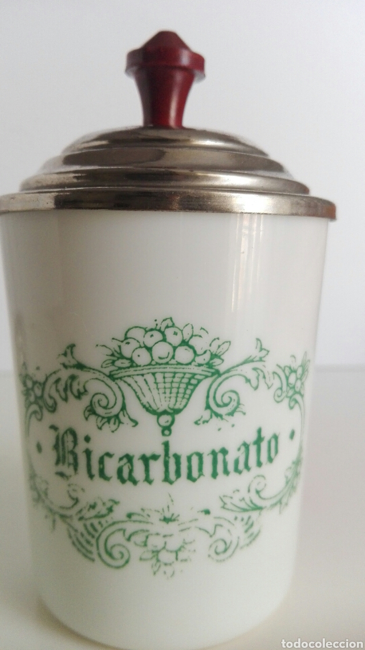 Coleccionismo: Bote de bicarbonato con soporte. Opalina serigrafiada. Verde - Foto 4