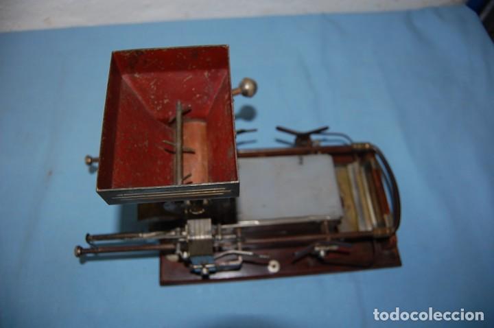 Coleccionismo: MAQUINA DE TABACO - Foto 2