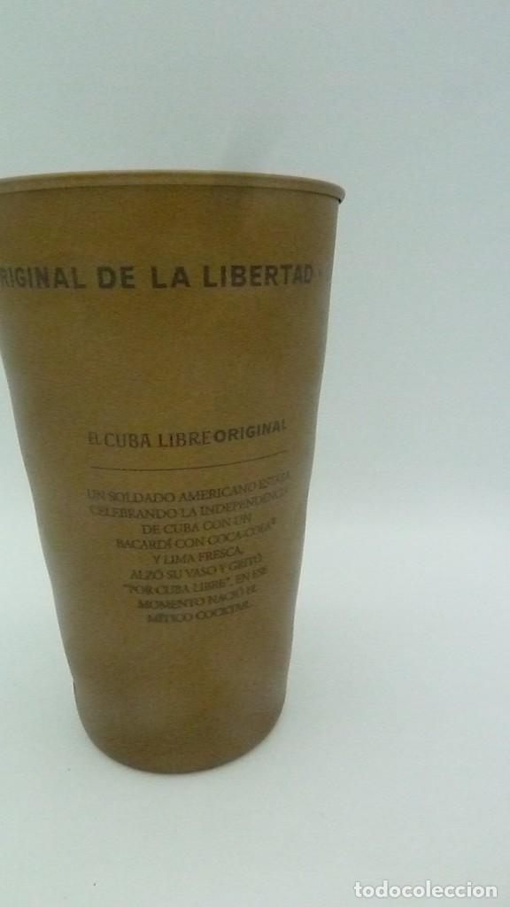 Coleccionismo: Vaso met&aacute;lico Ron Bacard&iacute; - Foto 5