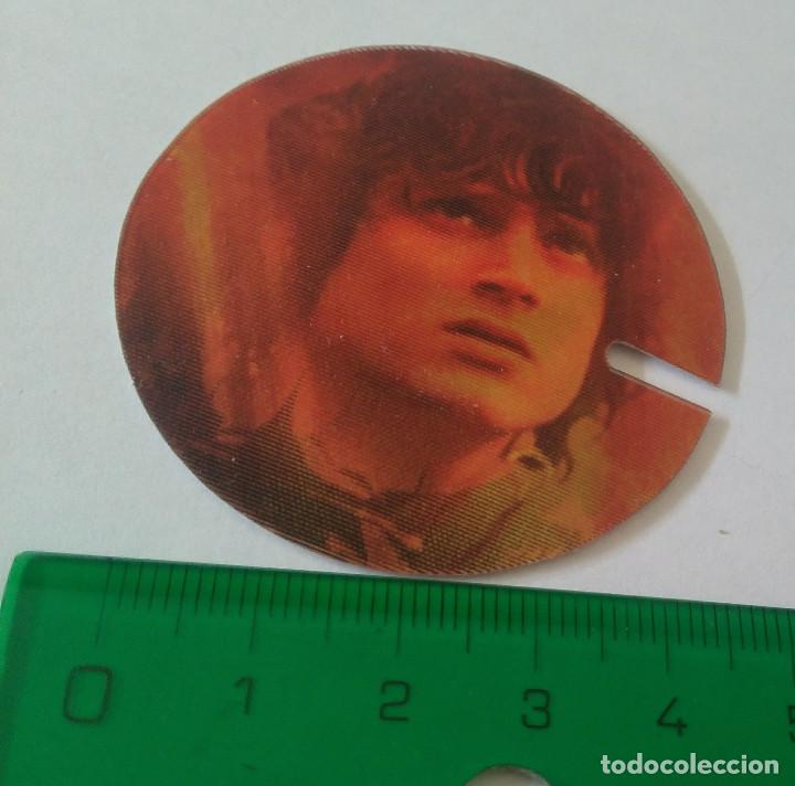 Coleccionismo: tazo se&ntilde;or anillos lenticular movimiento quesos promocional francia volador frodo sauron
