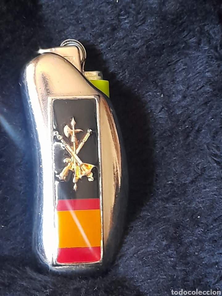Coleccionismo: Funda de mechero de la legi&oacute;n, con la bandera de Espa&ntilde;a