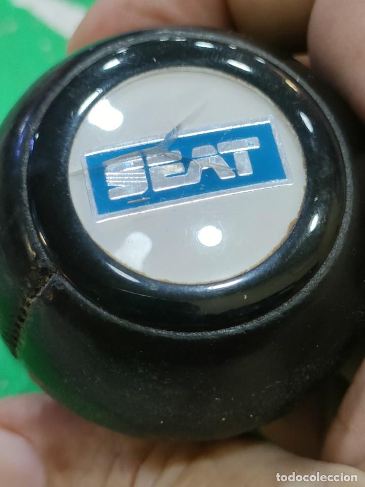 Coleccionismo: SEAT Pomo o Bola Palanca de Cambios Original con s&iacute;ntomas de uso
