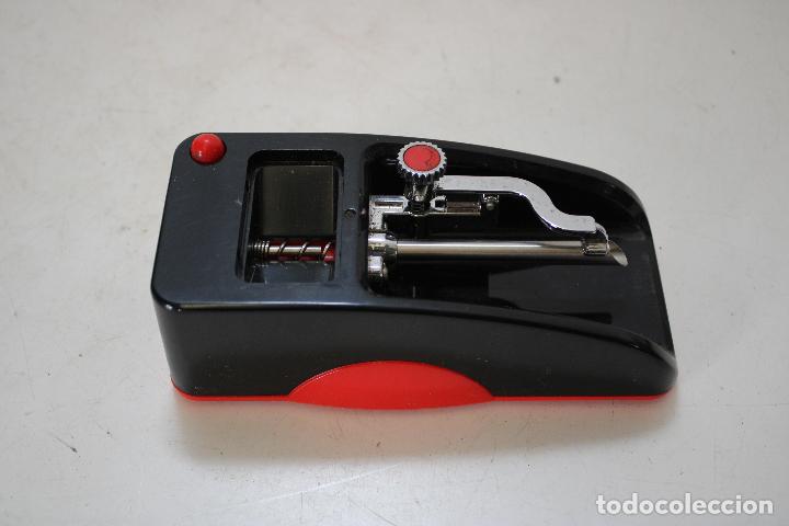 Coleccionismo: liadora de cigarrillos electrica - Foto 1
