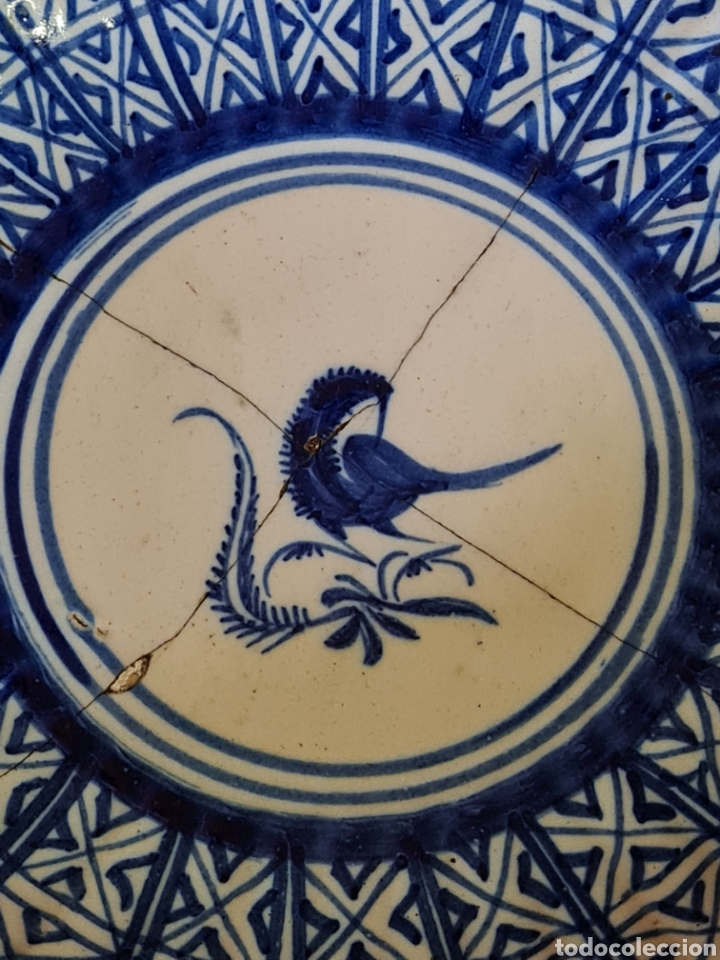 Coleccionismo: Antiguo plato firmado - Foto 2