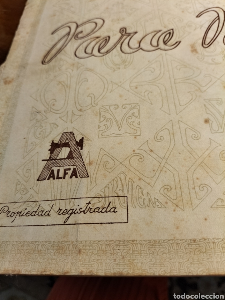 Coleccionismo: &Aacute;lbum de dibujos de letras de la Casa Alfa, tiene 56 l&aacute;minas en buen estado de conservaci&oacute;n