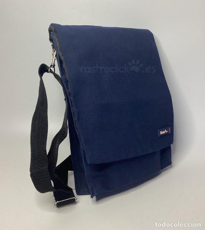 Collecting: Bolso publicidad marca tabaco Winston