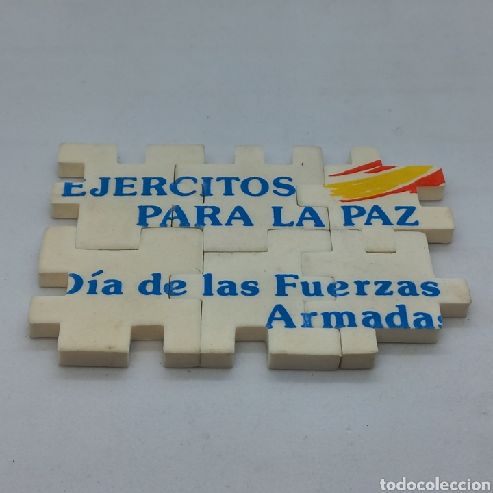 Coleccionismo: Dado puzzle Militar. Ej&eacute;rcitos para la Paz. D&iacute;a de las Fuerzas Armadas