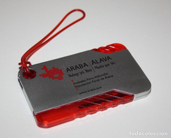 Coleccionismo: ETIQUETAS PARA IDENTIFICACION DE MALETAS, ARABA DIPUTACION DE ALAVA INCLUYE BOLI