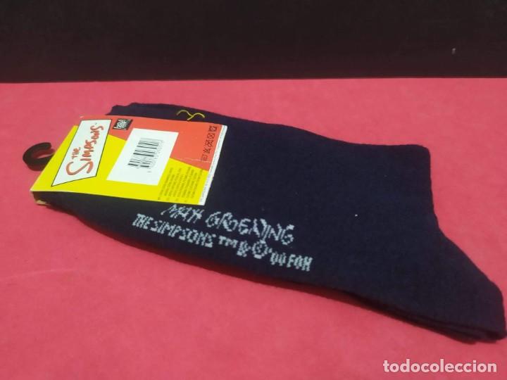 Coleccionismo: calcetines serie los simpsons a&ntilde;o 2000 - Foto 2