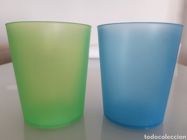 Coleccionismo: Dos vasos de pl&aacute;stico de Danone a&ntilde;os 90 - Foto 2