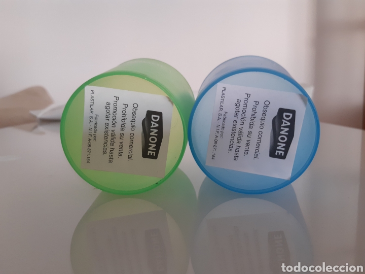 Coleccionismo: Dos vasos de pl&aacute;stico de Danone a&ntilde;os 90 - Foto 3