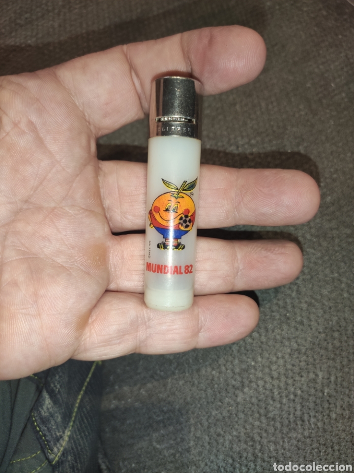 Coleccionismo: Mechero Clipper antiguo Naranjito - Foto 1