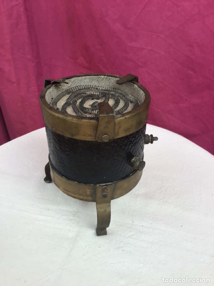 Coleccionismo: Infiernillo antiguo de metal