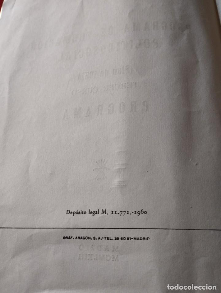 Coleccionismo: programa de tercer curso de Formacion Politicosocial plan de 1957 - Foto 2
