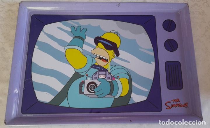 Coleccionismo: BANDEJA MET&Aacute;LICA DE LOS SIMPSONS - Foto 1