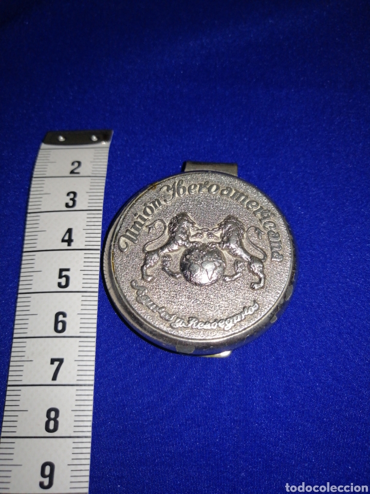 Coleccionismo: UNI&Oacute;N IBEROAMERICANA SEGUROS Y REASEGUROS LOGO COLGANTE - Foto 6
