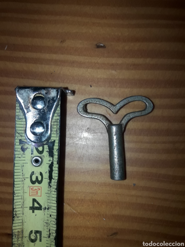 Coleccionismo: Llave cuerda reloj juguete o similar