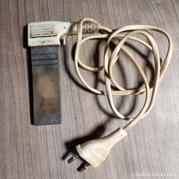 Coleccionismo: Electronica, electricidad, antiguo aparato calentador de agua - funciona bien