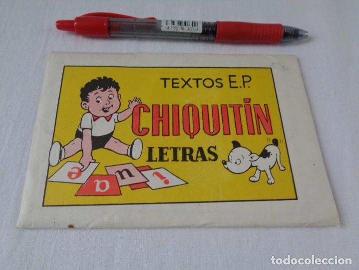 Coleccionismo: TEXTOS E.P. CHIQUIT&Iacute;N. LETRAS. SOBRE CON 24 L&Aacute;MINAS/CROMOS, CON LAS LETRAS (ALBUM COMPLETO)