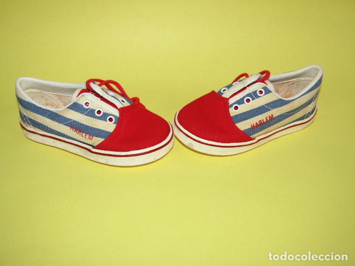 Coleccionismo: Antiguas Zapatillas Modelo HARLEM de CHICCO Talla 24 - Fabricadas en Elche - A&ntilde;o 1980s.