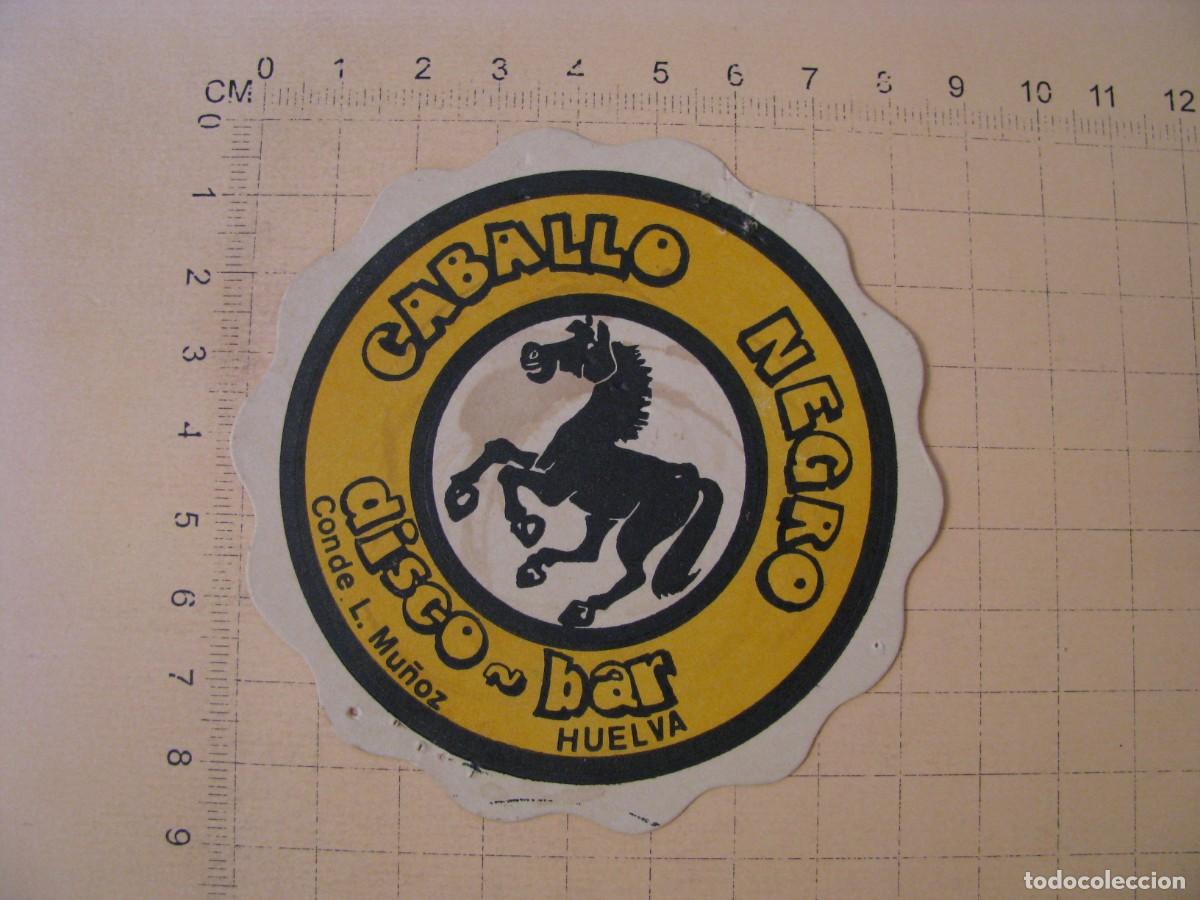 Coleccionismo: POSAVASOS DISCO BAR CABALLO NEGRO. HUELVA.