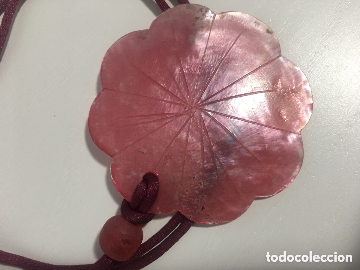 Coleccionismo: Colgante n&aacute;car rosado - Foto 2