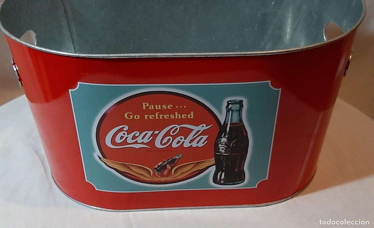 Coleccionismo: Cubo met&aacute;lico Coca Cola. - Foto 4